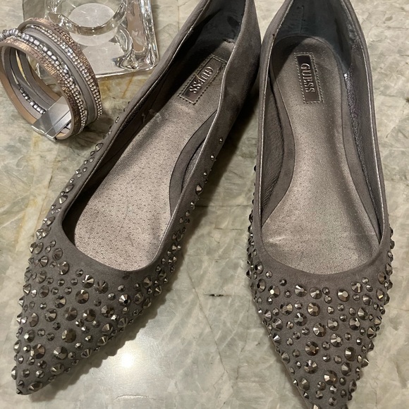 Guess Shoes - GUESS Suede Studded Flats Sz 8 🌺HP🌺